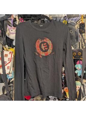 Vintage Etnies Long Sleeve